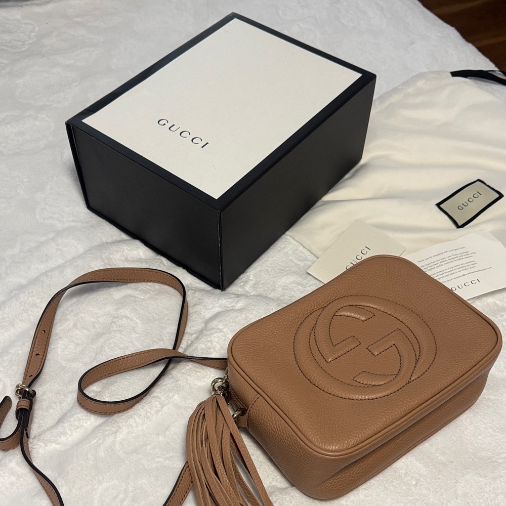 Gucci Brown Leather Crossbody Bag with Tassel - Picture 4 of 7